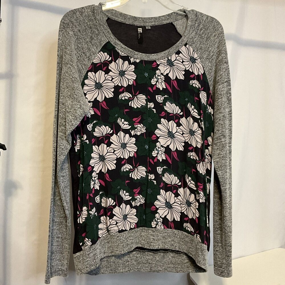 KUT Women’s Black Floral Long Sleeve Crewneck, Grey Sleeves And Collar, Size M